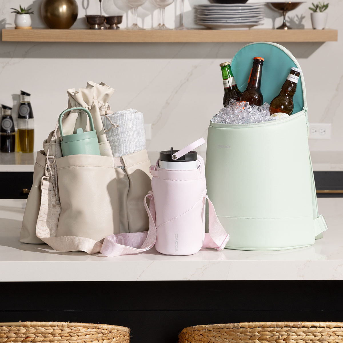 beverage-bucket-bag-t9 6c4793ad3b8e--group-lifestyle1.jpg