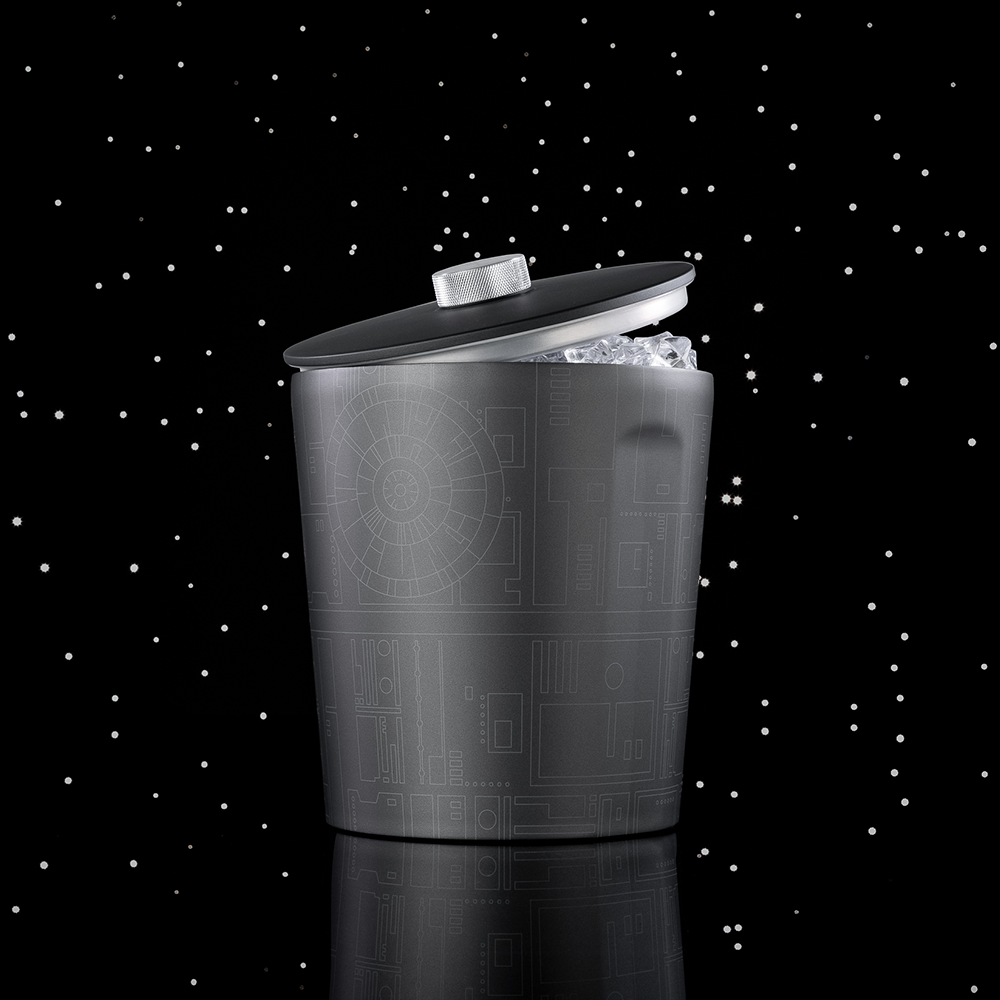 star-warstm-ice-bucket-g4 DS-Lifestyle.png
